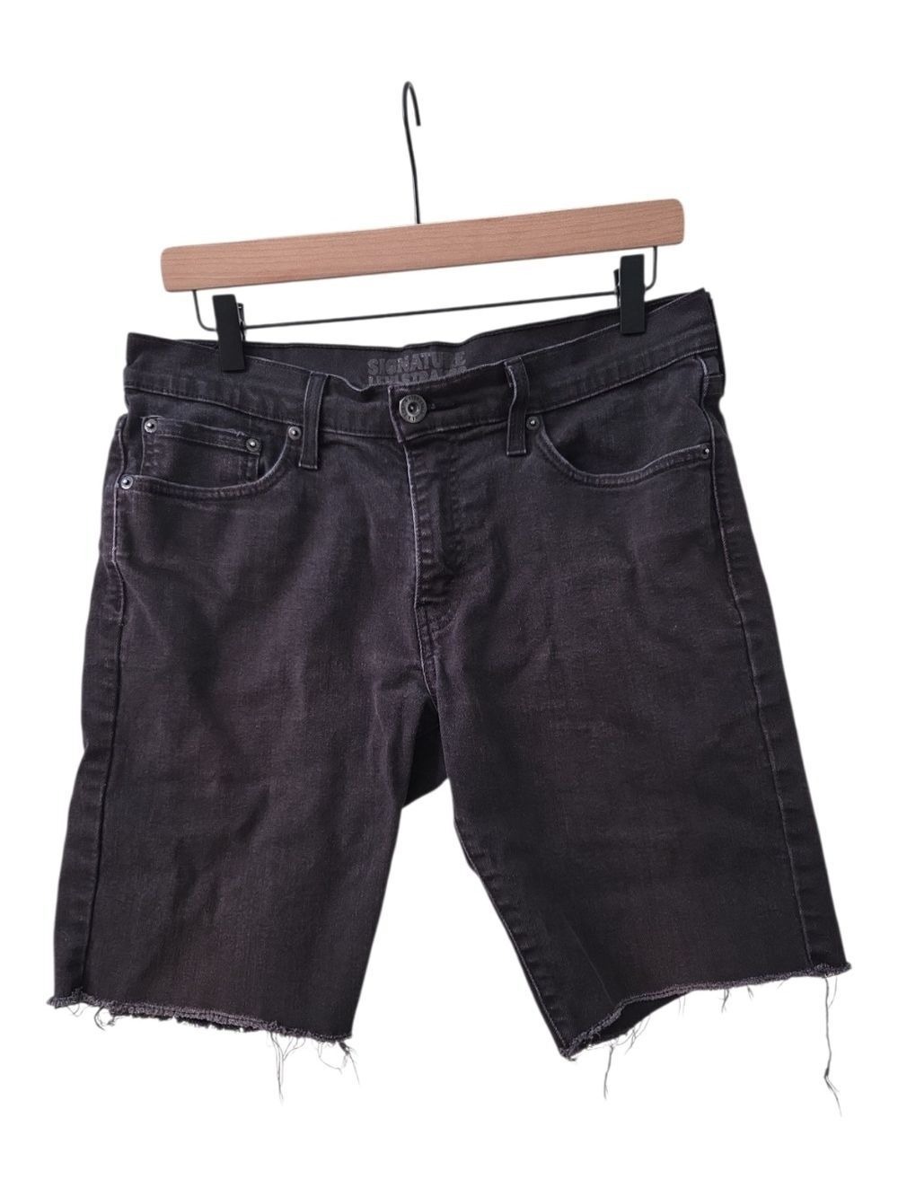 Signature by Levi Strauss & Co Men's Black Denim Cutoff W30